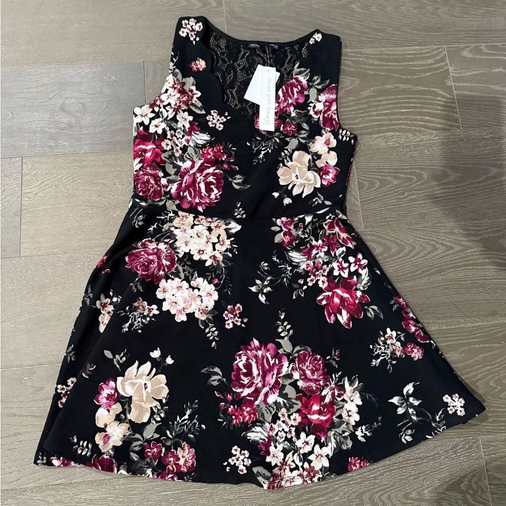 NWT Three Pink Hearts Dress Macys